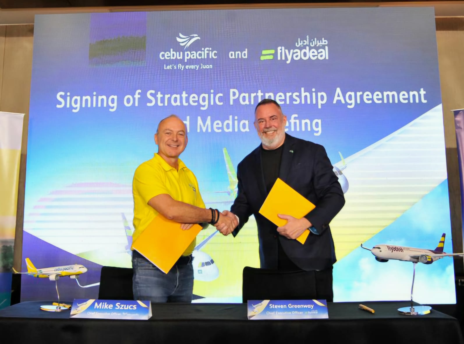 flyadeal and Cebu Pacific announce strategic partnership