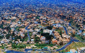 دفاع عن الشرف أم تجاوز للقانون؟ مواطن يهشم رأس شاب بسبب معاكسة زوجته