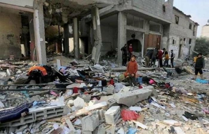 27 شهيدًا و140 مصابًا من منتظري المساعدات في رفح