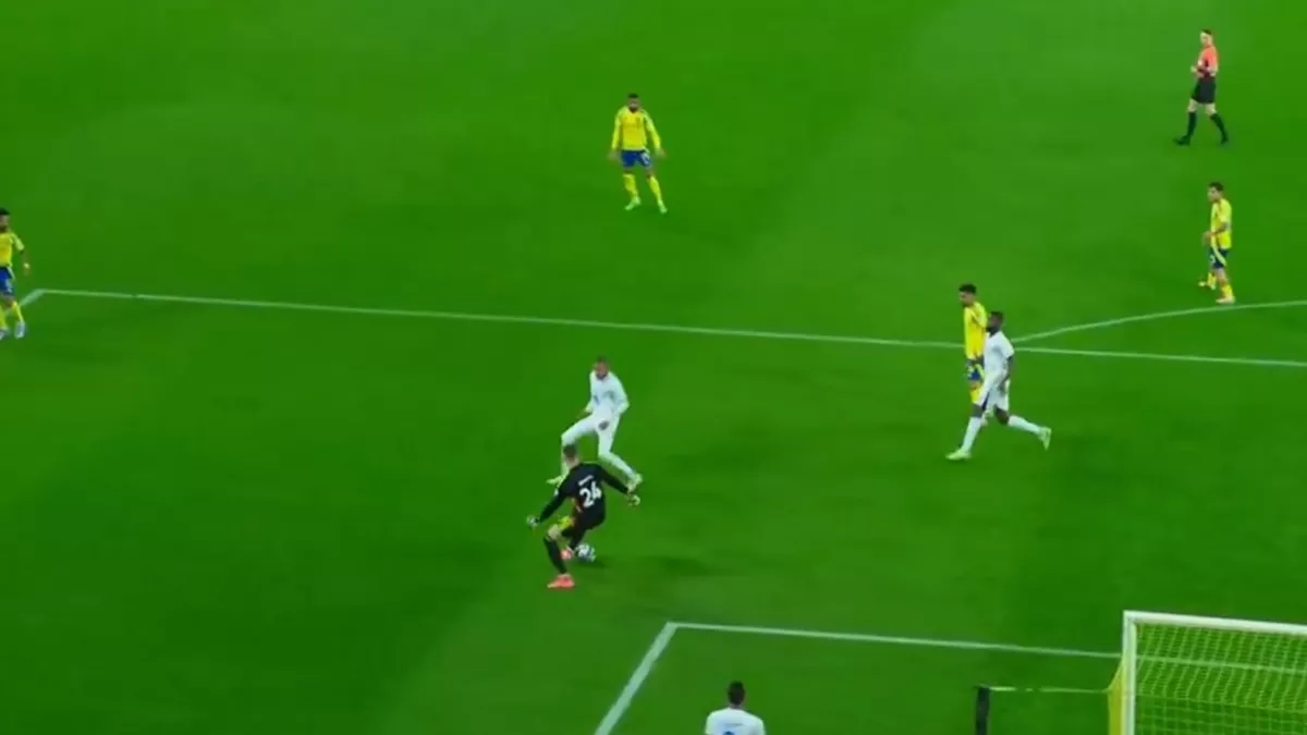 اخبار النصر السعودي : نادي إنجليزي ينقذ النصر من 'محترفه' المنبوذ.. عرض خرافي