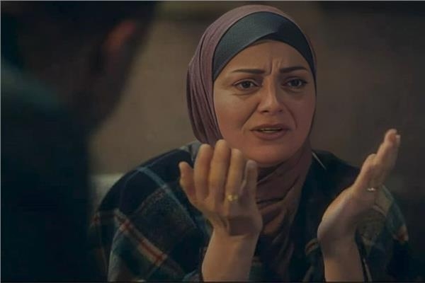 أشرف زكي يعلن موعد جنازة وعزاء والدة هبة عبد الغني