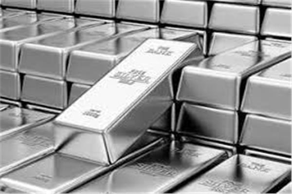 بلومبرج: سعر الفضة يصعد لأعلى مستوى منذ 2011 وسط شح الإمدادات