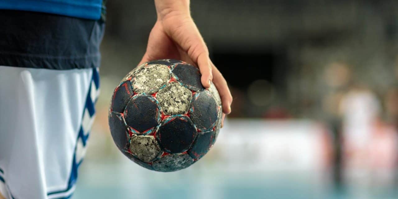 اختفاء لاعبي المنتخب المغربي لكرة اليد لأقل من 21 سنة في إيطاليا يثير الجدل