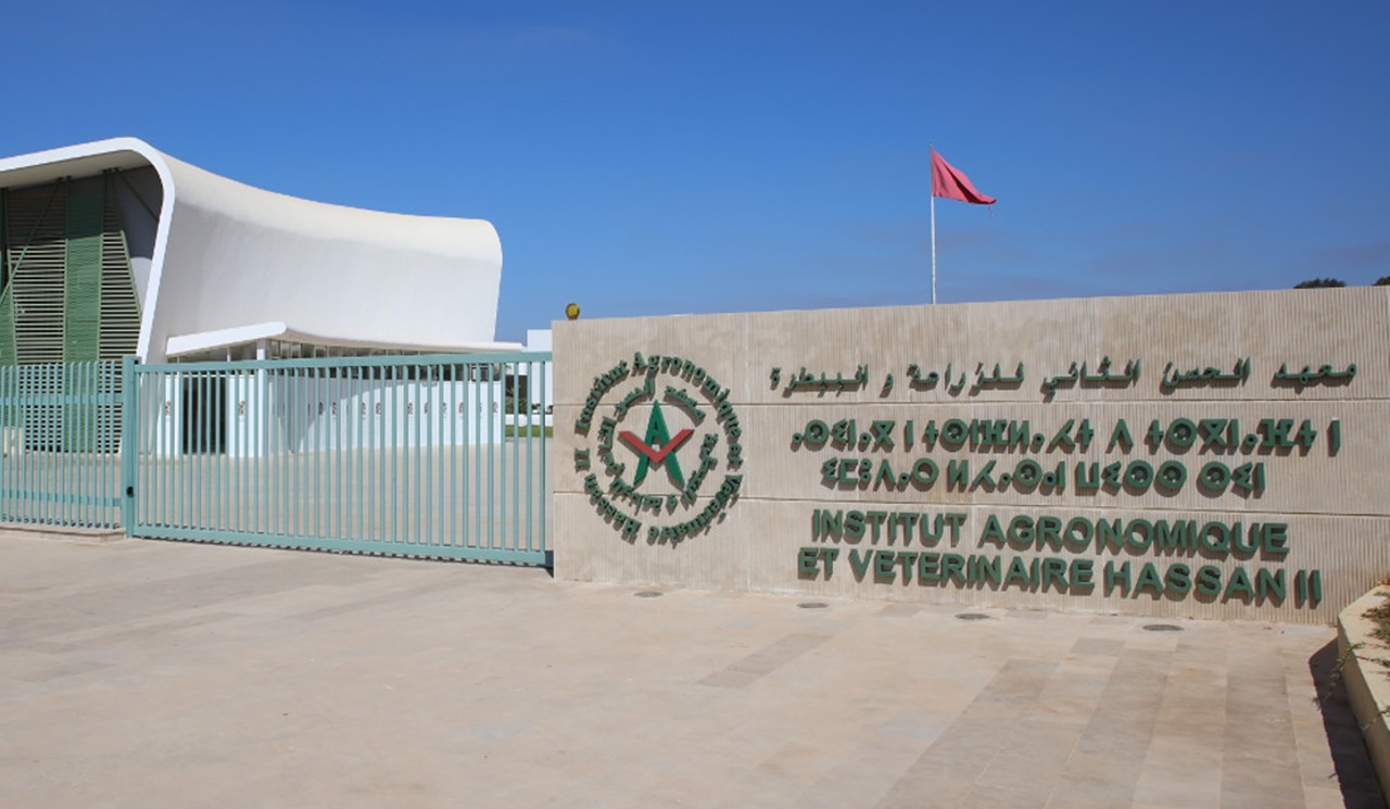 وزير الفلاحة: لن يتم هدم السكن الجامعي لمعهد الزراعة إلا بعد تجهيز السكن الجديد