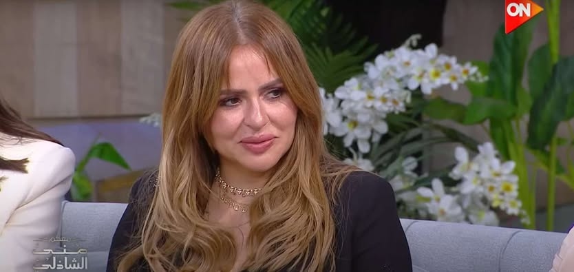 أول تعليق من منى الشاذلي بعد أزمة الفنانة الدنماركية مع مها الصغير بسبب لوحة فنية
