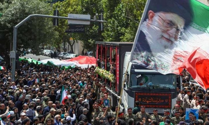 إيران تستعد لتشييع قادة عسكريين وعلماء نوويين قتلوا في الحرب مع إسرائيل