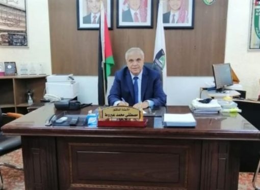 أ.د.مصطفى محمد عيروط : إنجازات في جامعة البلقاء التطبيقيه (١)