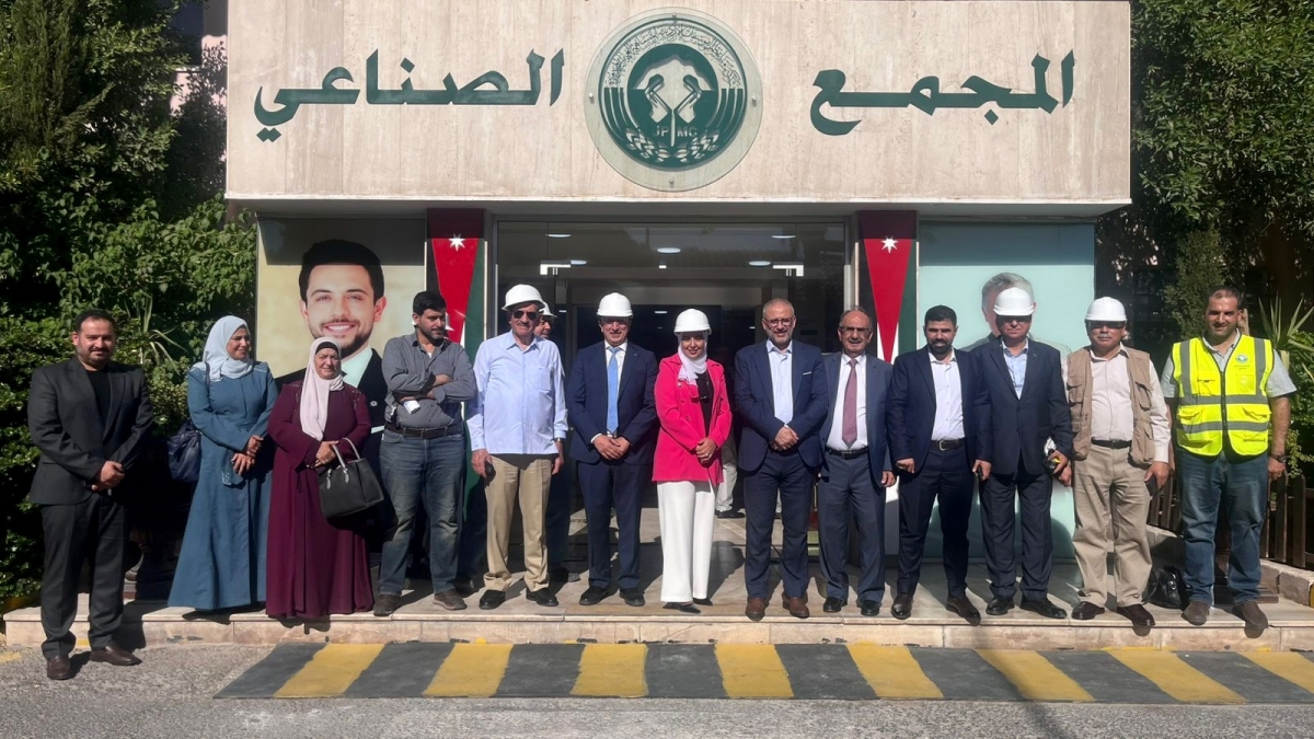 "العمل النيابية" تزور المجمع الصناعي في العقبة وتلتقي رئيس مجلس إدارة "مناجم الفوسفات"