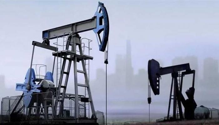 تراجع أسعار النفط: برنت يهبط 0.97% وسط انحسار التوترات الجيوسياسية