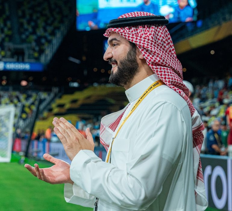 عقب توديع البطولة من الدور ربع النهائي.. رئيس الهلال يثني على أداء فريقه المشرف في 'مونديال للأندية'