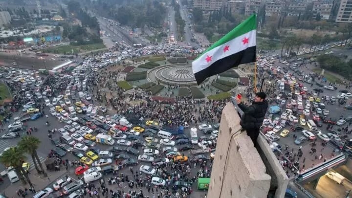 ‏القائم بأعمال وكيل وزارة الخزانة الأمريكية: أمر تنفيذي ترامب بشأن سوريا يعيدها إلى النظام المالي الدولي
