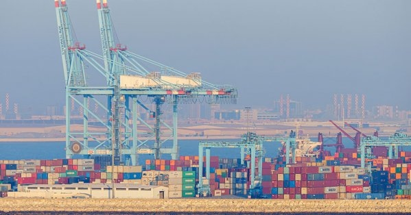 5 % ارتفاع قيمة الصادرات وطنية المنشأ والواردات بالنصف الأول 2025
