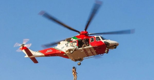 الإمارات: إخلاء 24 شخصًا من ناقلة نفط جراء حادث تصادم سفينتين في بحر عمان