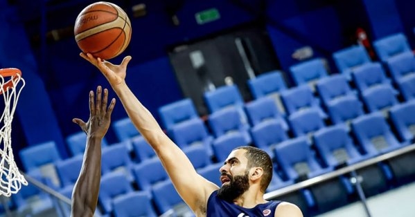 منتخب السلة يواصل التحضيرات اليومية
