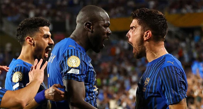 كتب التاريخ وتأهل لربع النهائي.. الهلال يتوهج في سماء المونديال