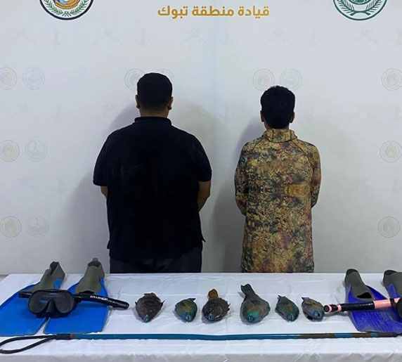 الإطاحة بمزاولي الصيد بدون تصريح