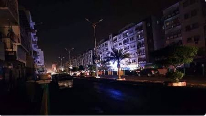 كهرباء عدن.. نذر تفاقم في الكارثة المعيشية تحاصر الجنوبيين