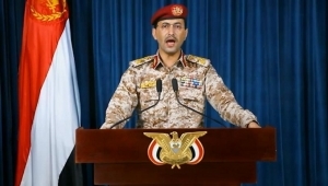 الحوثيون يعلنون مهاجمة هدفًا عسكريًا في منطقة النقب وميناء أم الرشراش