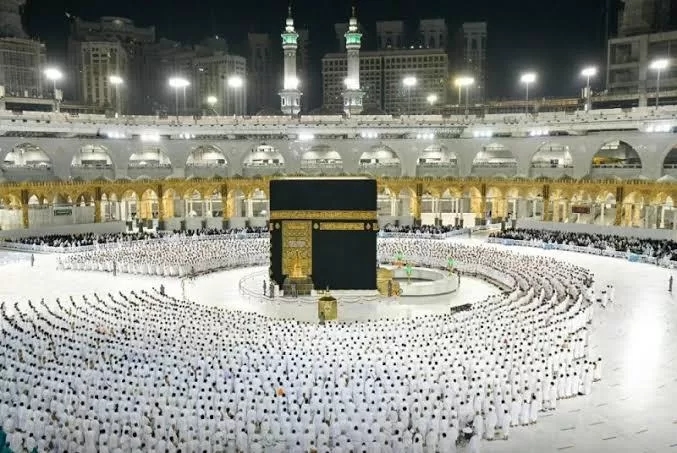 انطلاق موسم العمرة الجديد ..رسميا.. بدء توثيق عقود سكن المعتمرين بين شركات السياحة والوكلاء السعوديين على البوابة المصرية .. برامج ودورات تدريبية للارتقاء بمستوى المشرفين