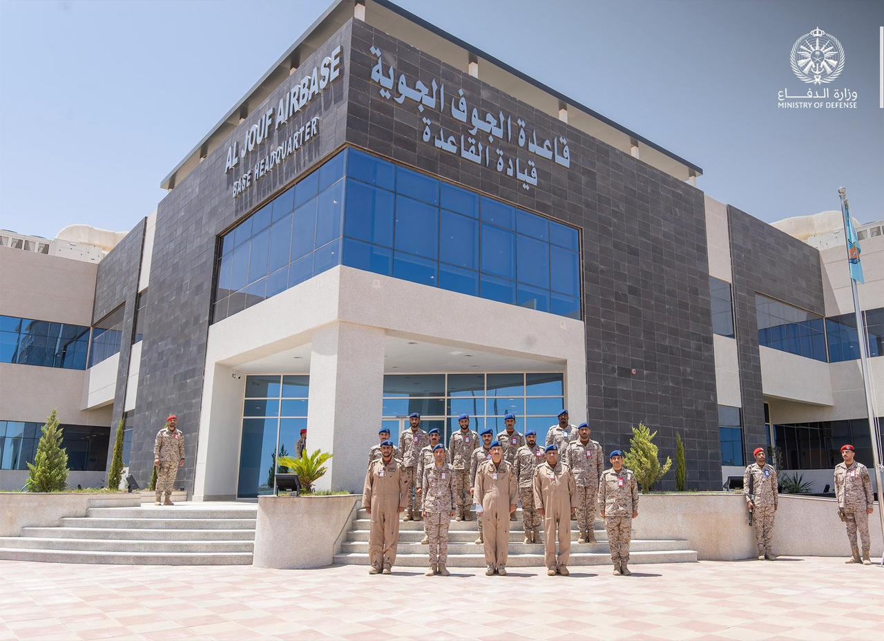 قائد القوات الجوية يفتتح السرب الـ15 المقاتل بقاعدة الجوف الجوية في القطاع الشمالي