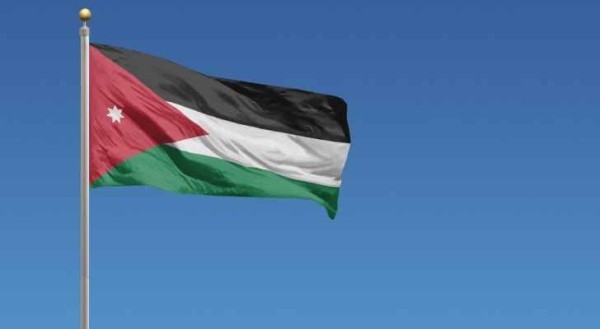 "مخيمات اللاجئين الفلسطينيين" تثمن موقف الملك من كسر الحصار على غزة