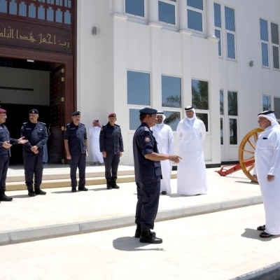 ولي العهد رئيس الوزراء يزور قيادة قوة الأمن الخاصة في وزارة الداخلية ويؤكد وعي المجتمع ومسؤوليته العالية
