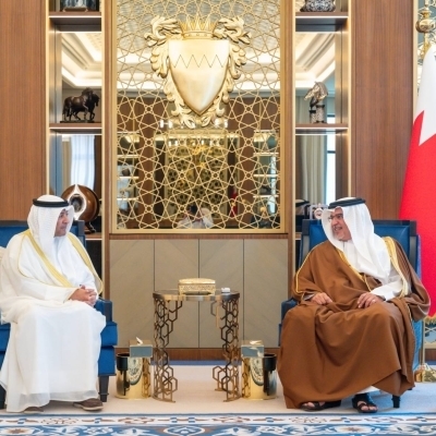 ولي العهد رئيس الوزراء يؤكد الالتزام والحرص على تنمية مسارات التعاون الخليجي