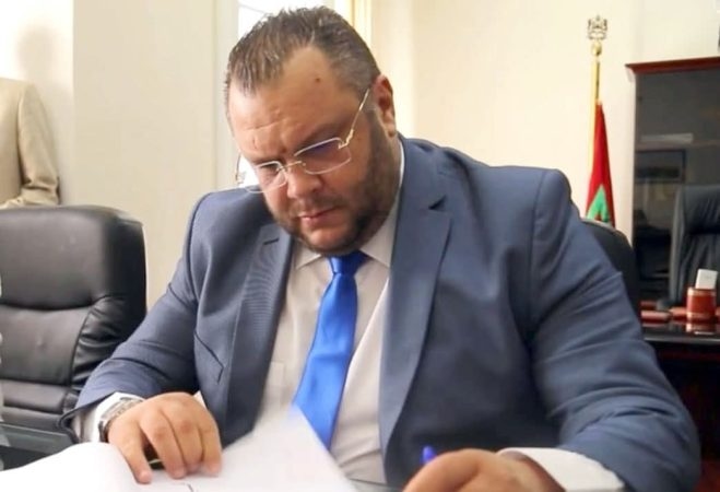 الشرقاوي ينفي عزمه الترشح لرئاسة نادي اتحاد طنجة والإطاحة بالرئيس الحالي كرطيط
