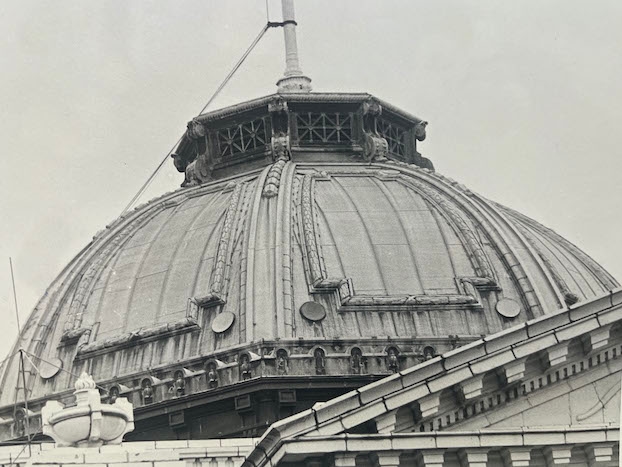 The Informer: Courthouse dome eludes exact engineering details