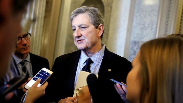 Jim Beam column:Kennedy asks, 'Where is Putin?'