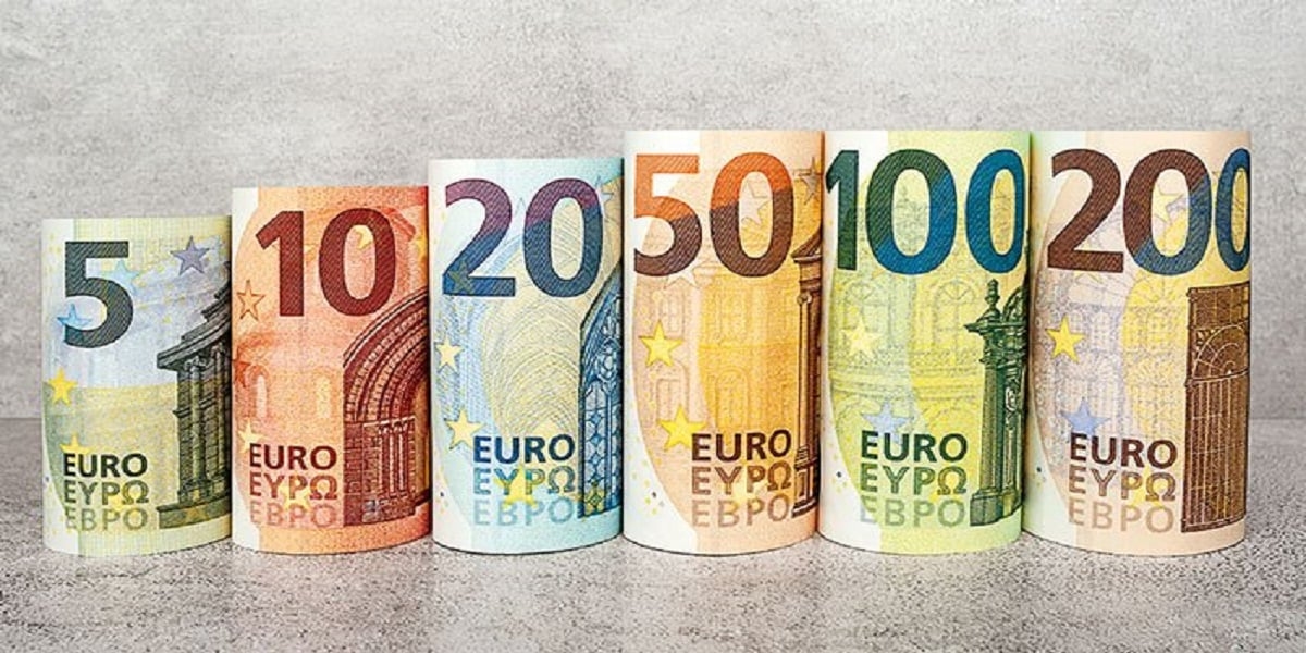 سعر اليورو أمام الجنيه اليوم السبت 5-7-2025