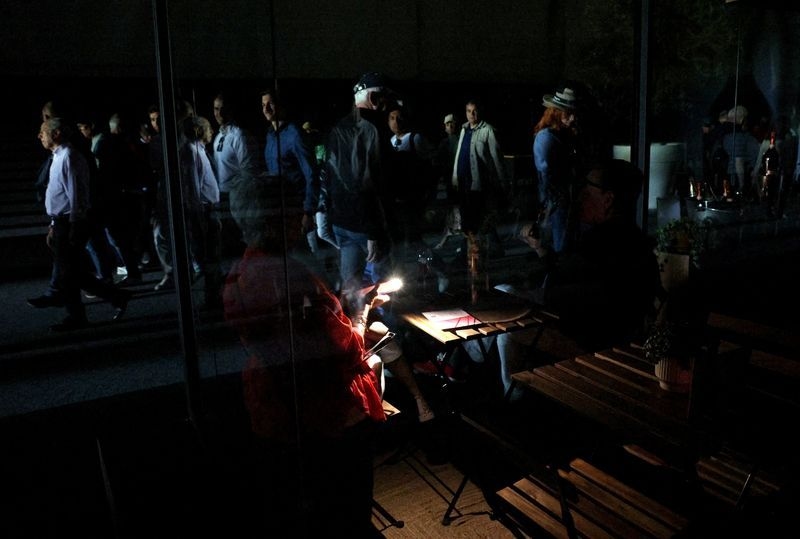 Large parts of Spain and Portugal hit by power outage