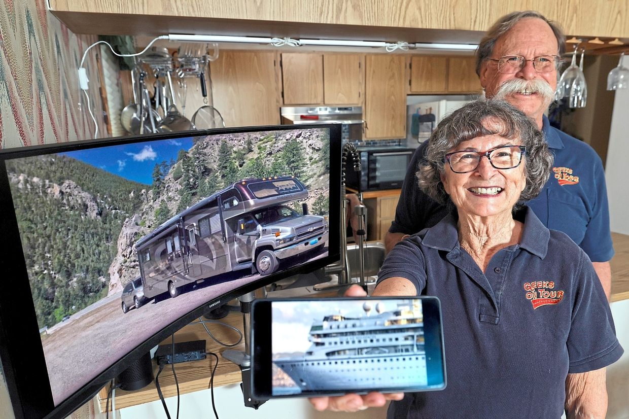Yes, you can live full-time on a cruise ship just like this couple