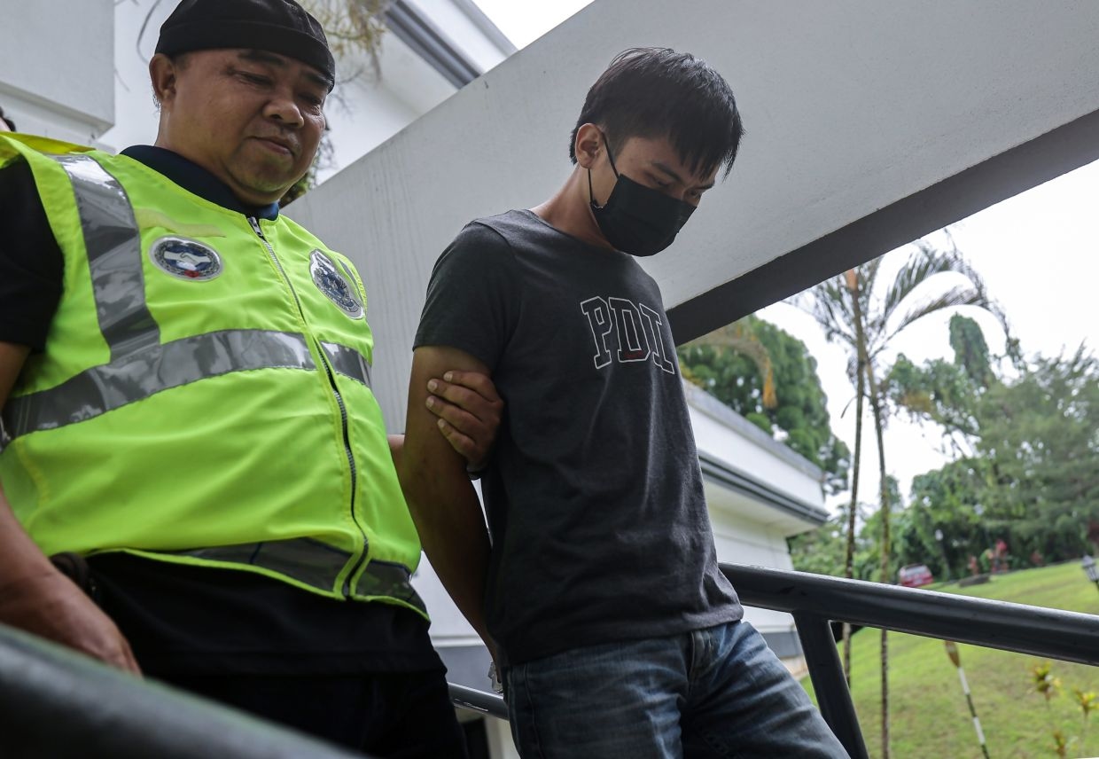 Traffic policeman charged with murder