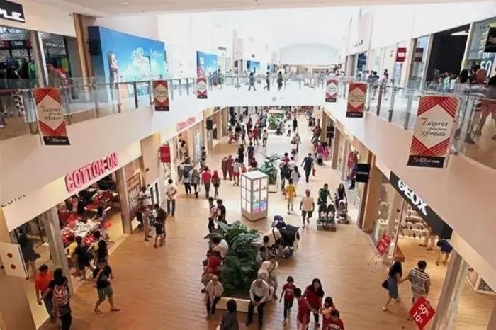 Malaysia's wholesale, retail trade records RM154bil sales in March 2025