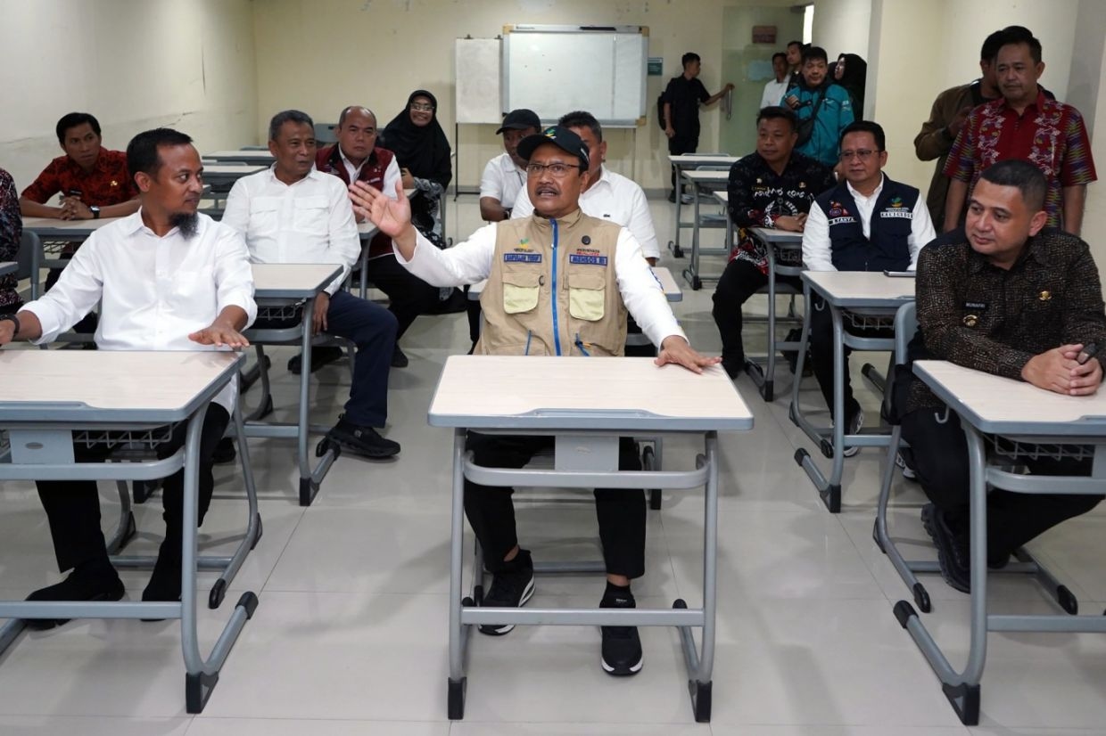 Indonesian government races against time to launch Sekolah Rakyat aimed at providing free education for underprivileged children