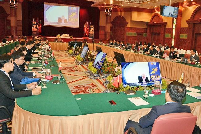 Brunei underscores unity, resilience at Asean Customs meeting