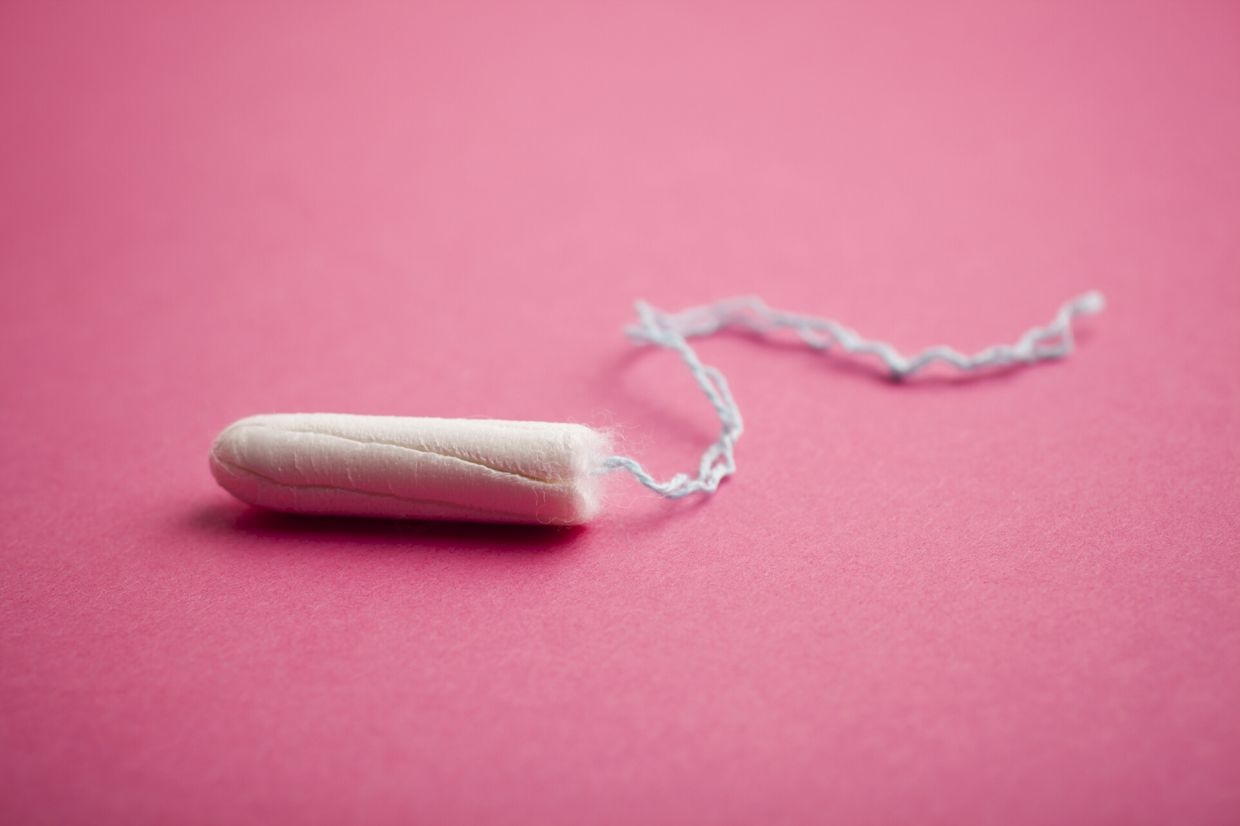 Toxic pesticide found in tampons, say British NGOs