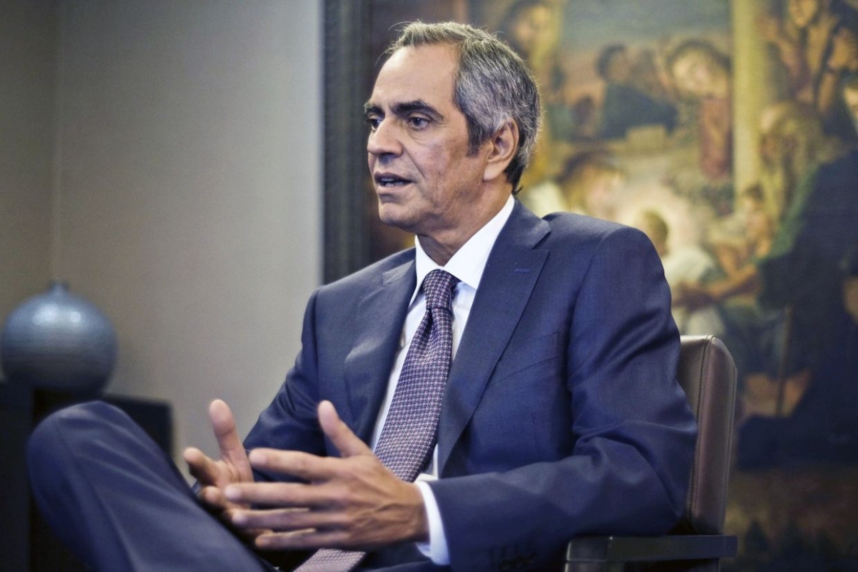 Billionaire Razon enters Philippines' booming online gambling platform
