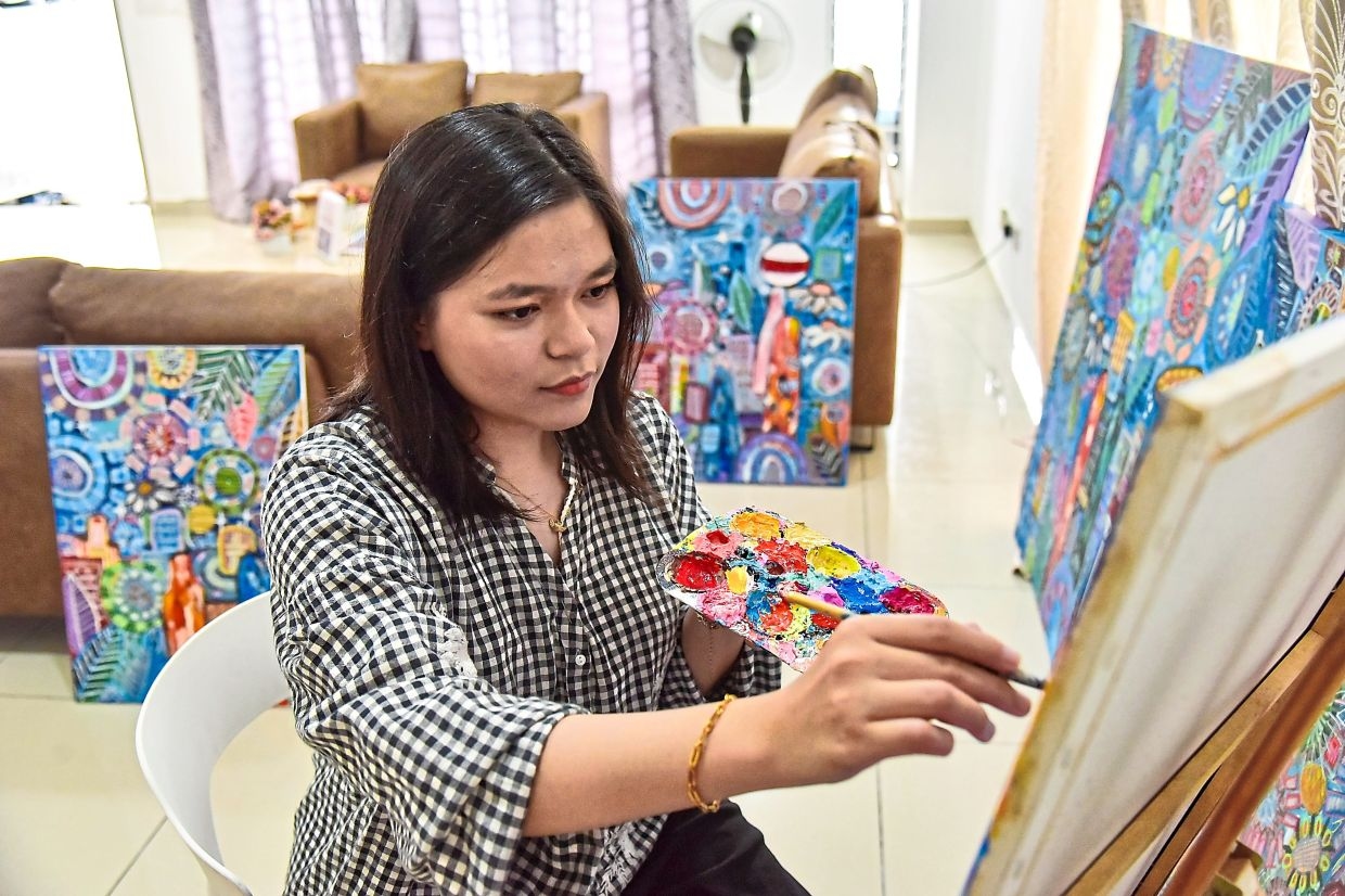 Teen embraces heritage through art