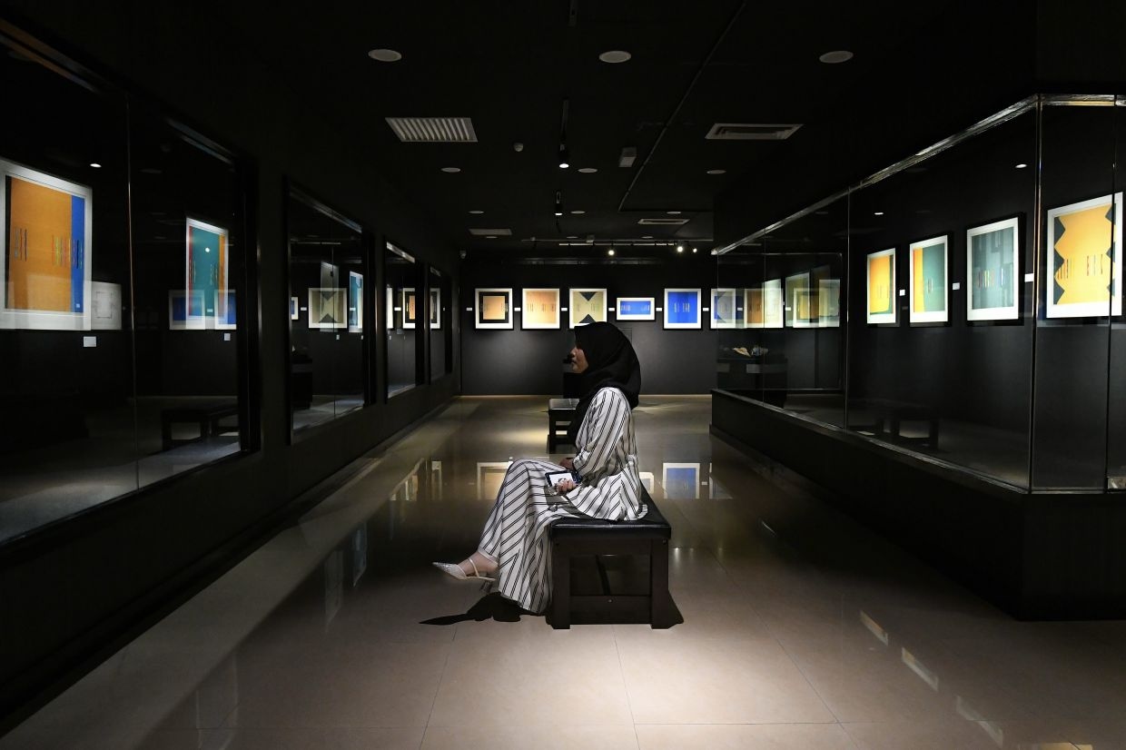 Weekend for the arts: Yoshisuke Funasaka's printmaking, Galeri Petronas reopens