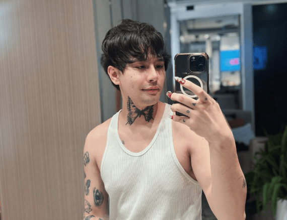 Fifth Solomon taken to hospital after mental breakdown caused by online bullying