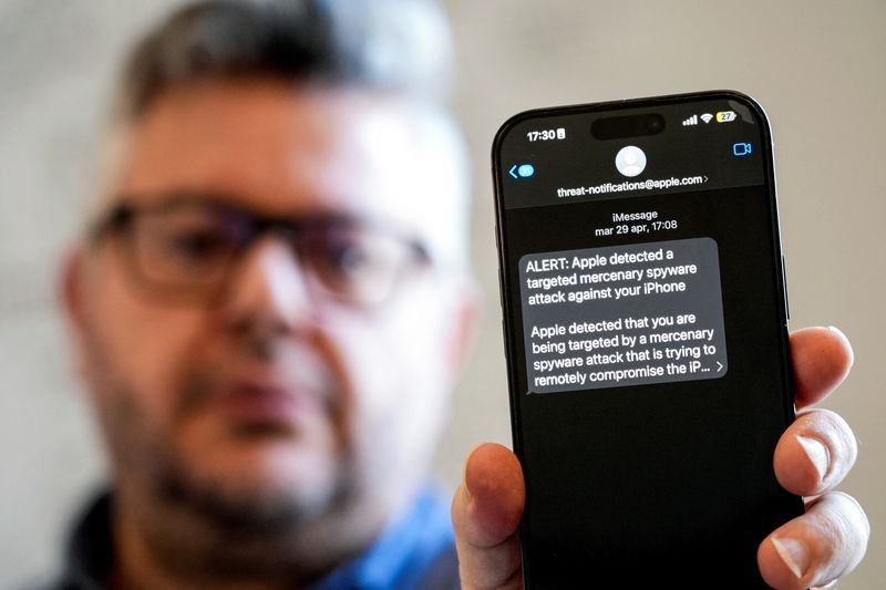 Alleged Italian phone hacking involves political gossip website, sources say