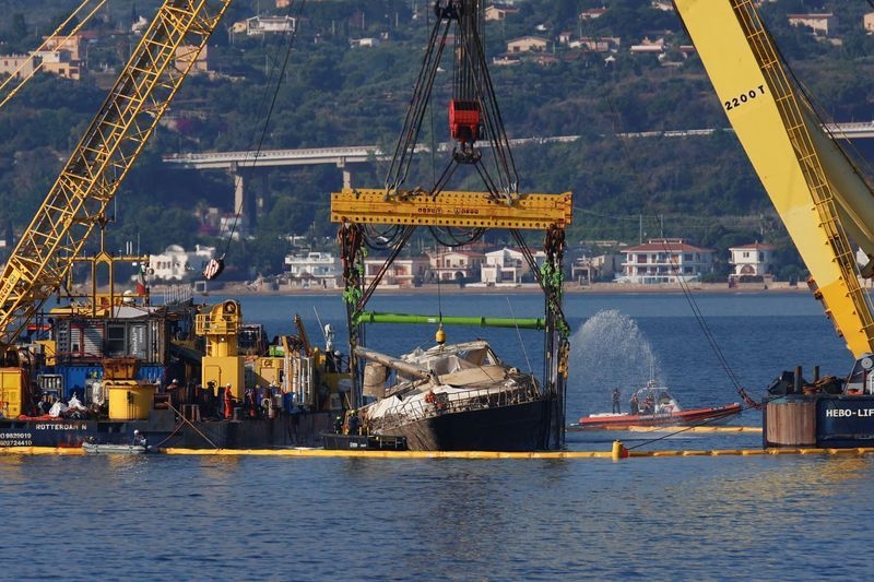 Tech tycoon Lynch's doomed Bayesian yacht lifted to surface