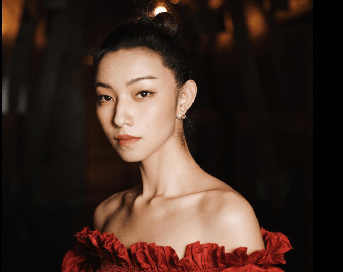 Chinese actress Nashi accused of faking records to take college entrance exam