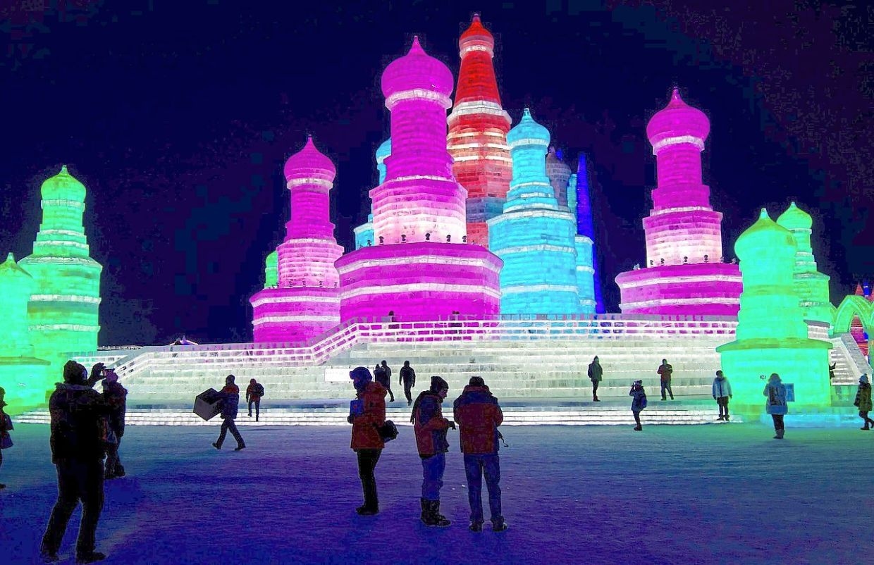 Harbin's new tourism offerings let visitors enjoy snow in summer