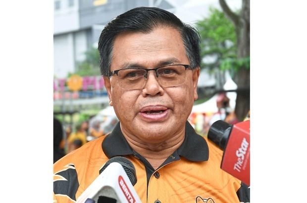 Malfunctioning water pumps to blame for Taman Bukit Kemuning floods
