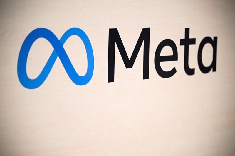 Meta seeks $29 billion from private capital firms for AI data centers, FT reports