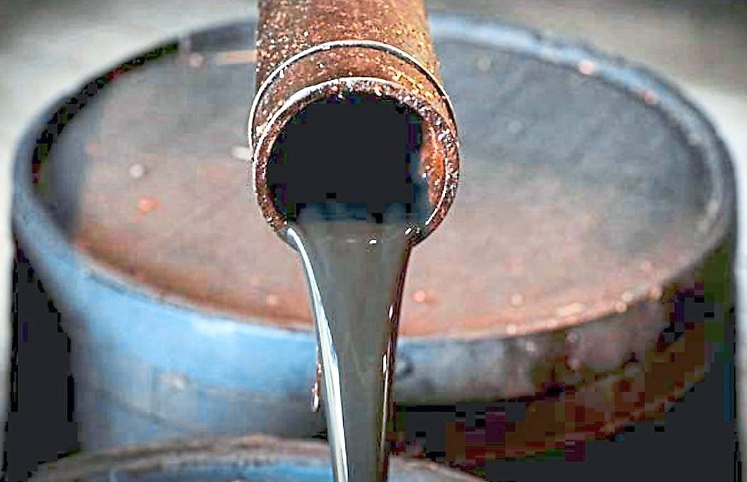 Oil prices may not stay elevated even with Mideast tensions