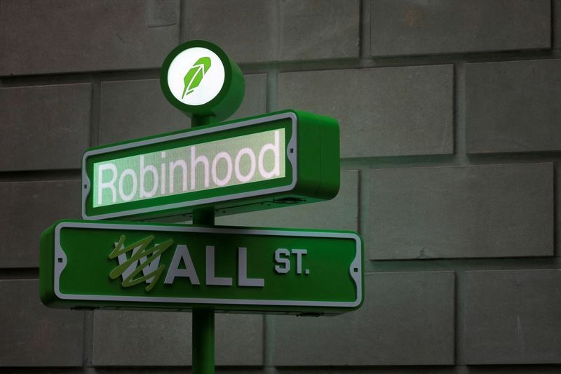 Robinhood launches tokens allowing EU users to trade in US stocks